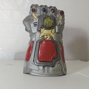 Thanos Gauntlet Glove  Avengers Infinity War  Electronic Light and Sound Toy